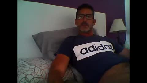 Snapshot of mindthestep chatting on 09/23/25, 02:09 MIND online show from 09/23/25, 02:09