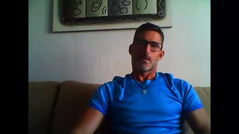 Snapshot of mindthestep chatting on 10/14/25, 03:02 MIND online show from 10/14/25, 03:02