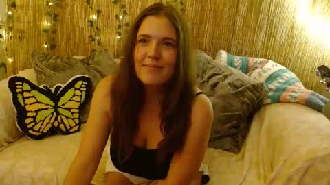 Mindy online show from 10/21/25, 07:09