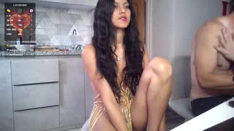   Mini Mila Kunis ft Ashton Katchero. Follow me to stay in touch  online show from 12/06/24, 07:45