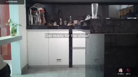   Mini Mila Kunis ft Ashton Katchero. Follow me to stay in touch  online show from 09/21/25, 02:40