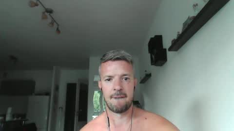 minka28 online show from 06/15/26, 05:04