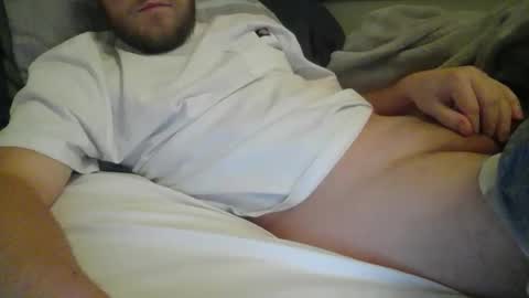 Minnesota Guy online show from 12/21/24, 02:41