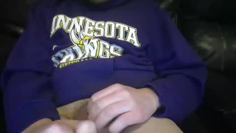 Minnesota Guy online show from 01/28/25, 02:32