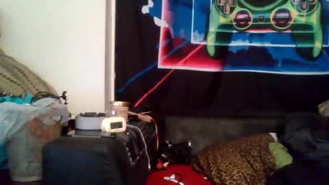 Minnie online show from 06/01/26, 06:15