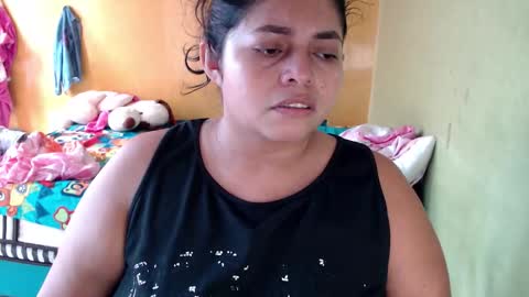 Snapshot of minnie_bbw69 chatting on 12/01/25, 03:50 Andrea online show from 12/01/25, 03:50