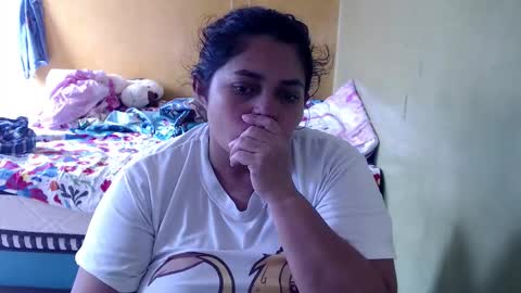 Snapshot of minnie_bbw69 chatting on 12/05/25, 07:32 Andrea online show from 12/05/25, 07:32