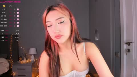 minnie_jin online show from 12/16/24, 03:00