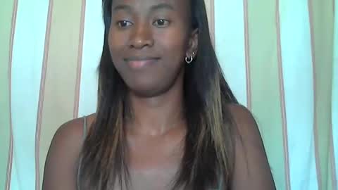 minouch211907 online show from 01/02/25, 10:37