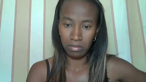 minouch211907 online show from 01/06/25, 05:08