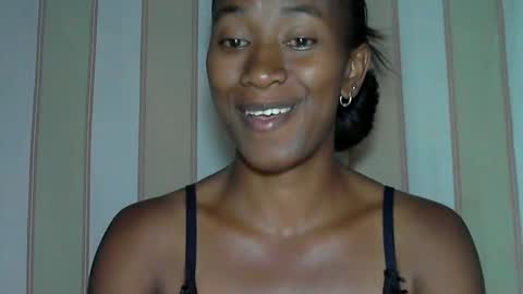 minouch211907 online show from 01/07/25, 06:14