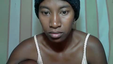 minouch211907 online show from 01/26/25, 03:38