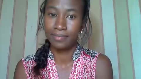 minouch211907 online show from 02/08/25, 02:16