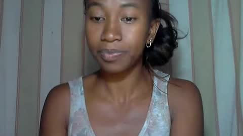 minouch211907 online show from 02/10/25, 06:24