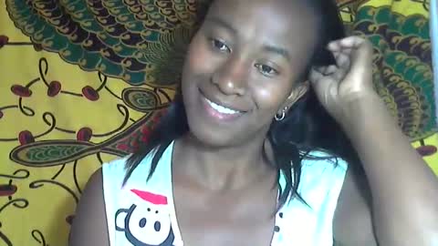 Snapshot of minouch211907 chatting on 09/29/25, 05:56 minouch211907 online show from 09/29/25, 05:56