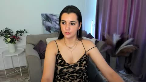 Jessi online show from 09/21/25, 11:45