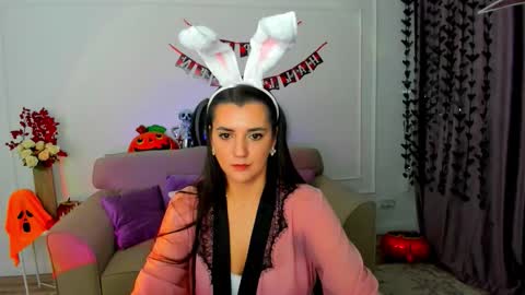 Jessi online show from 11/01/25, 03:19