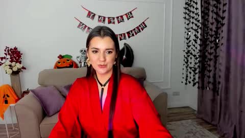 Jessi online show from 11/06/25, 08:32