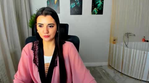 Jessi online show from 11/23/25, 08:30