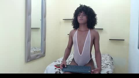 Snapshot of minychip_femboy chatting on 06/10/26, 07:24 miny online show from 06/10/26, 07:24