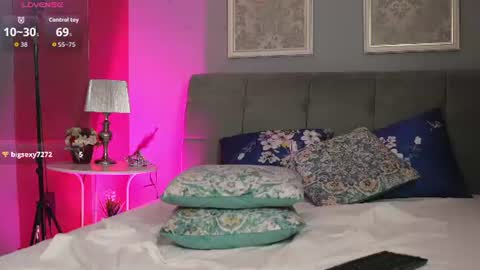 Mira online show from 06/26/26, 06:07