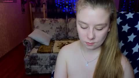 Hello my name Mira  online show from 02/09/25, 08:13