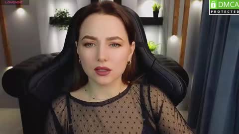 Mira online show from 03/07/25, 02:04