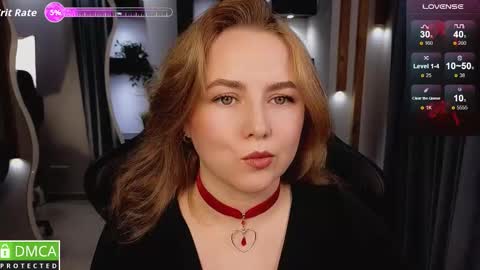 Snapshot of mira_mermayd chatting on 11/08/25, 02:01 Mira online show from 11/08/25, 02:01