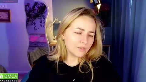 Mira online show from 06/18/26, 01:17