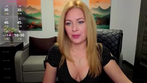 Snapshot of mira_whitme chatting on 01/14/26, 12:55 Mira online show from 01/14/26, 12:55