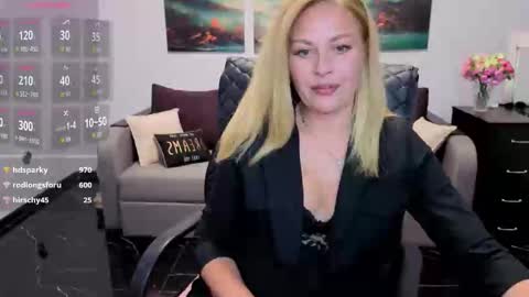Snapshot of mira_whitme chatting on 06/03/26, 02:33 Mira online show from 06/03/26, 02:33