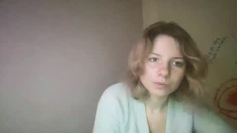 Snapshot of miraaroma chatting on 09/18/25, 11:34 Stellary online show from 09/18/25, 11:34