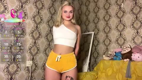 mirabella333 online show from 10/23/25, 07:23