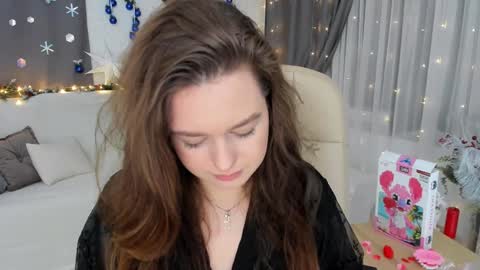 Emma online show from 12/18/24, 10:35