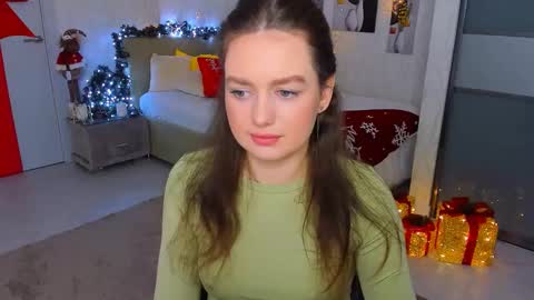 Emma online show from 12/20/24, 05:08