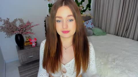 Emma online show from 12/21/24, 04:57