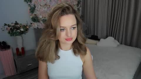 Emma online show from 10/07/25, 07:33