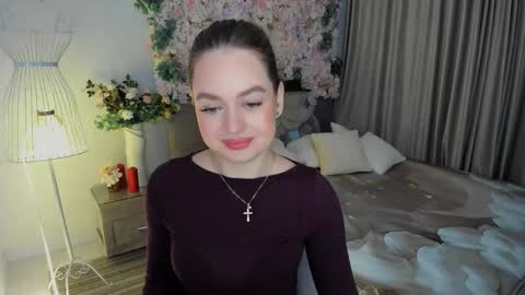 Emma online show from 11/18/25, 07:40