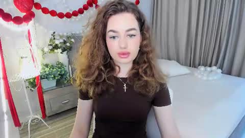 Emma online show from 06/10/26, 10:03