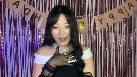 Snapshot of mirafloat chatting on 10/20/25, 01:11 mirafloat online show from 10/20/25, 01:11