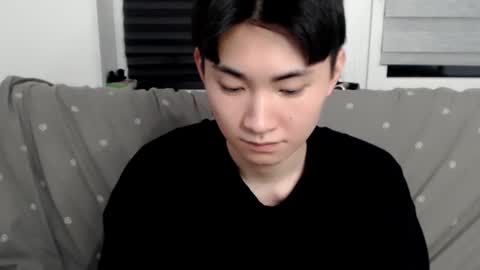 Snapshot of miram_yoo chatting on 03/02/25, 09:22              online show from 03/02/25, 09:22