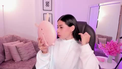 Snapshot of miranda_crawfor chatting on 11/06/25, 11:55 miranda_crawfor online show from 11/06/25, 11:55