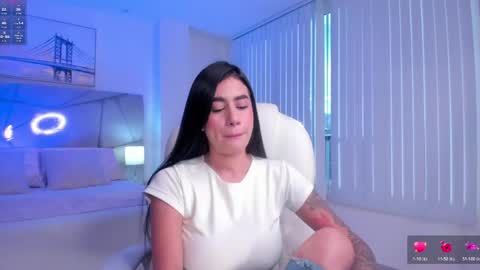 miranda_crawfor online show from 05/20/26, 11:49