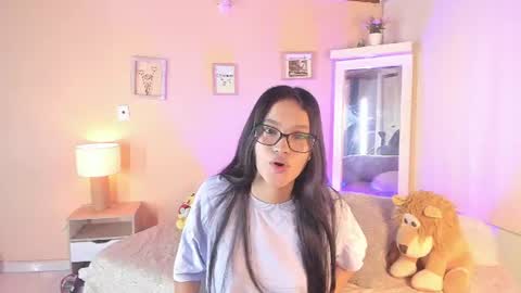 Snapshot of miranda_fox88 chatting on 07/01/26, 01:02 miranda fox88 online show from 07/01/26, 01:02