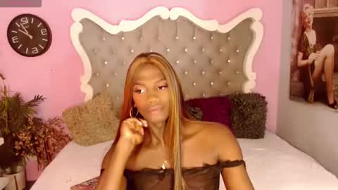 mirandaacollins online show from 10/06/25, 03:15