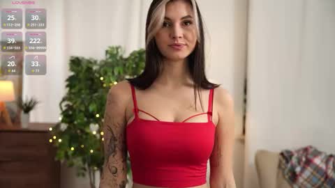 Snapshot of mirandabettman chatting on 10/29/25, 07:32 My name is Adele online show from 10/29/25, 07:32