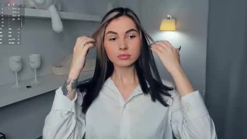 Snapshot of mirandabettman chatting on 12/05/25, 07:28 My name is Adele online show from 12/05/25, 07:28