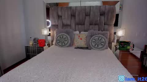 Miranda online show from 10/14/25, 11:38