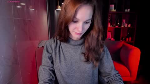 Snapshot of mirandaglow chatting on 12/26/24, 05:47 Miranda online show from 12/26/24, 05:47