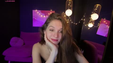 Snapshot of mirandaglow chatting on 01/13/25, 08:47 Miranda online show from 01/13/25, 08:47